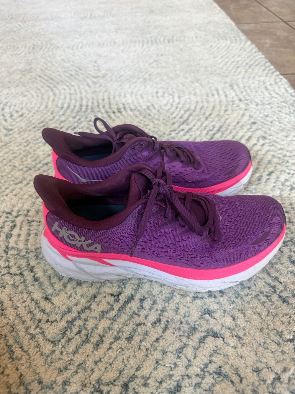 HOKA Women's Clifton 8